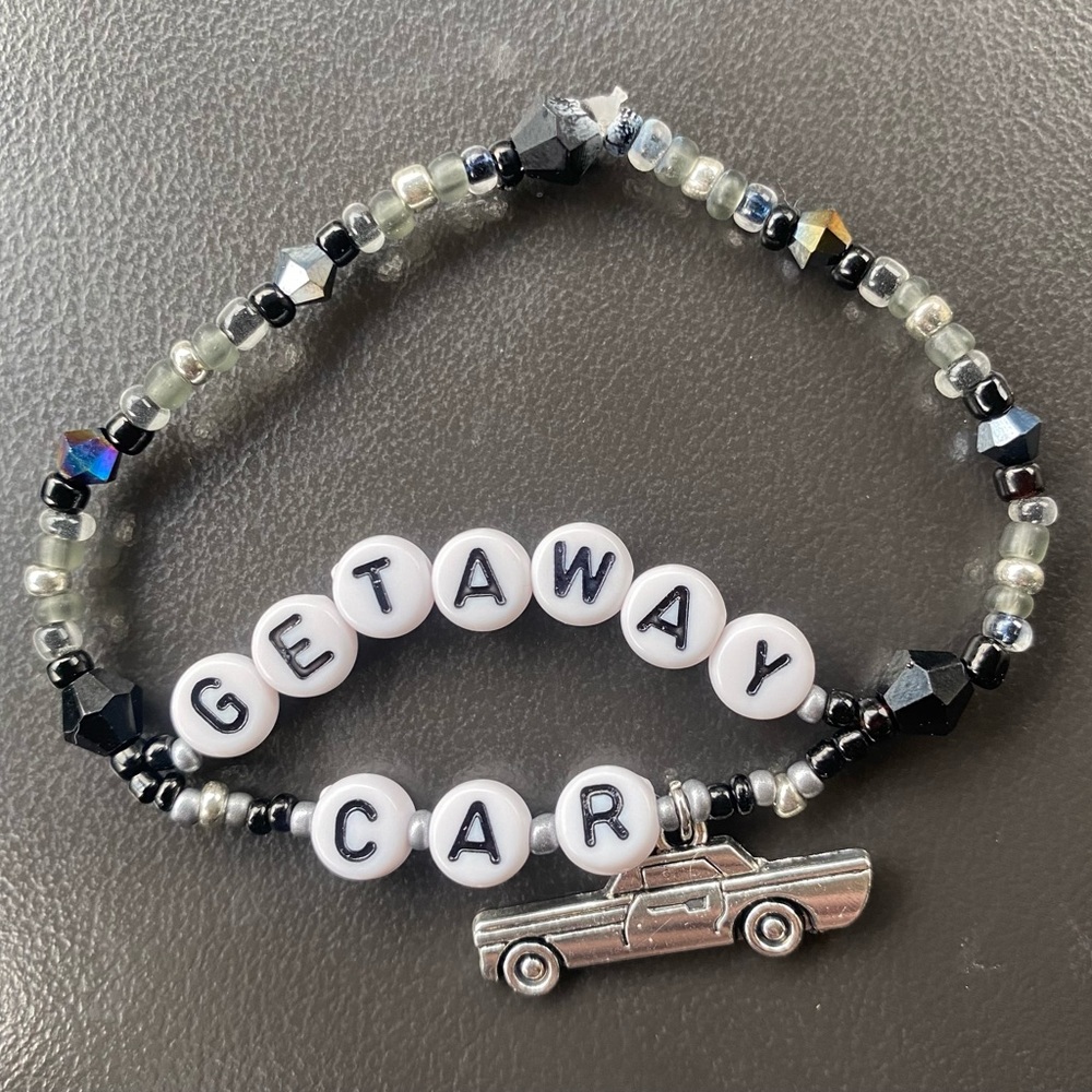 Taylor Swift Friendship Bracelet